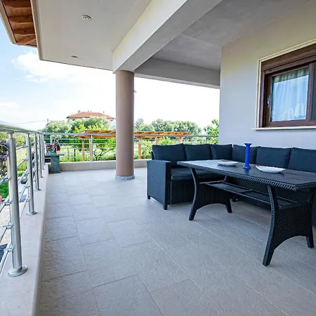 Ferienhaus George By Rentalspro Services - Halkidiki