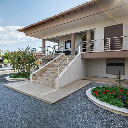 George By Rentalspro Services - Halkidiki *